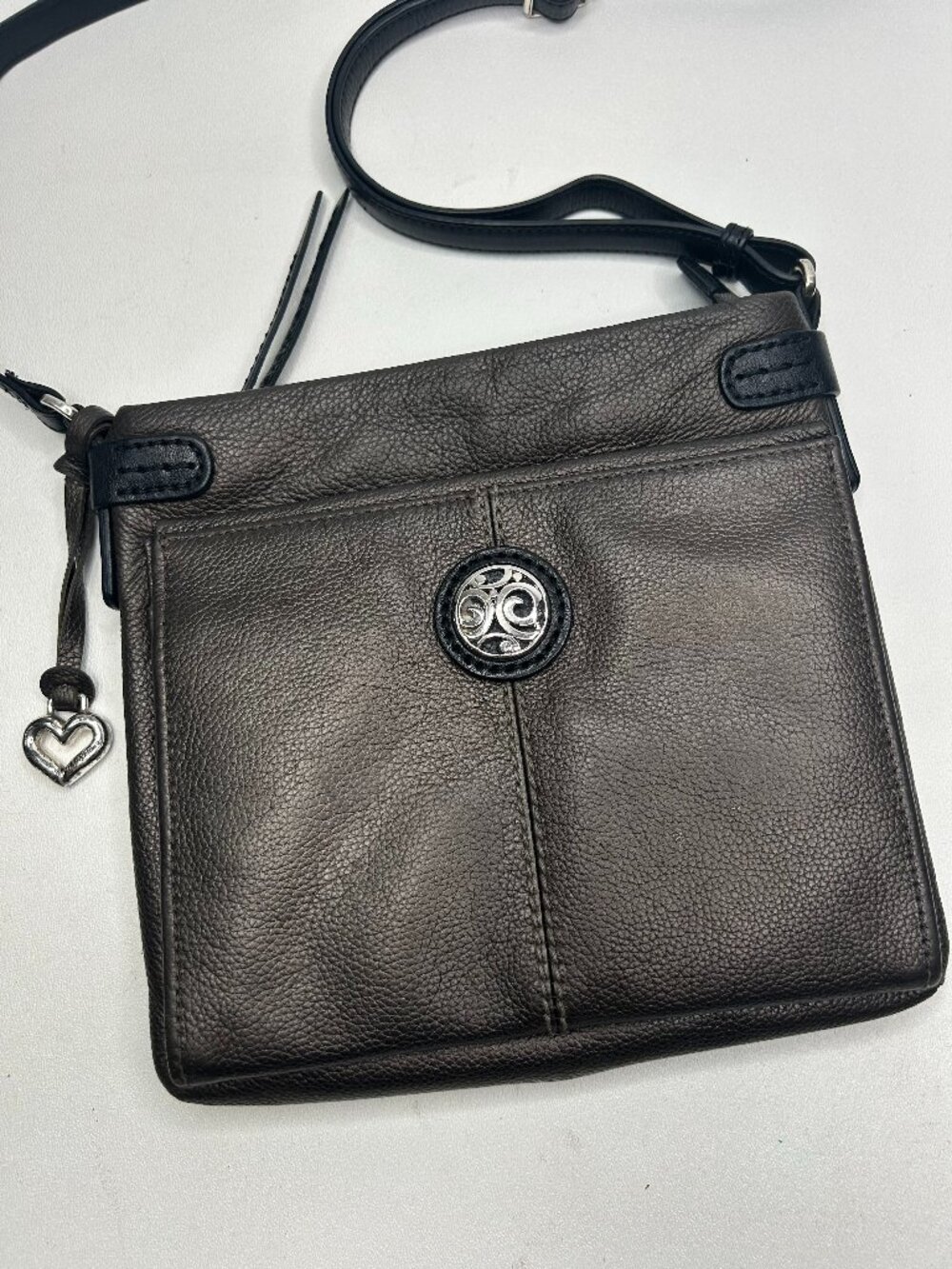 BRIGHTON London Groove Selena Crossbody Organizer Pewter/Blk Leather Bag